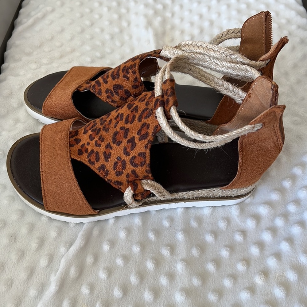 Sandals - Picture 2 of 2